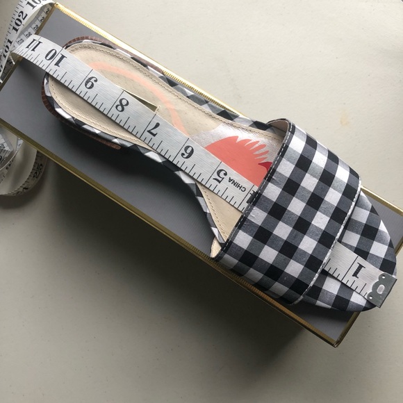 Louise et Cie 'Aydia' Slide Sandals in Gingham 8.5 New In Box! - Picture 9 of 9